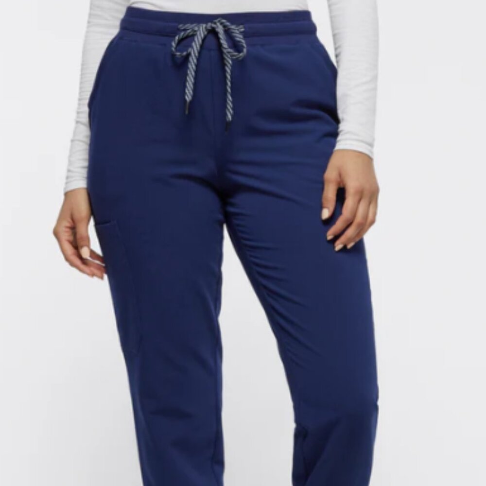 Jaanuu Joggers with ankle zippers